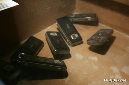 Inside The  Nokia Testing Laboratory