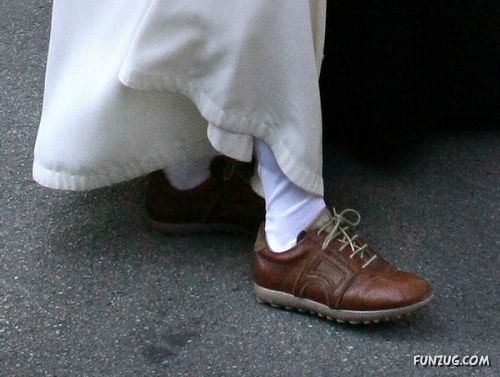 Stefanelli Shoes for Pope Benedetto XVI