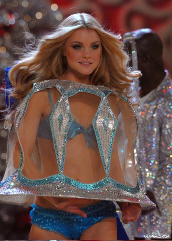 Victoria's Secret Fashion Show 2008