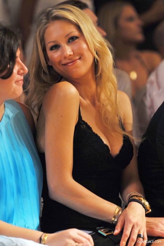Anna at Benz Fashion Week